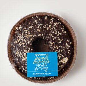 Ciambellone alle nocciole